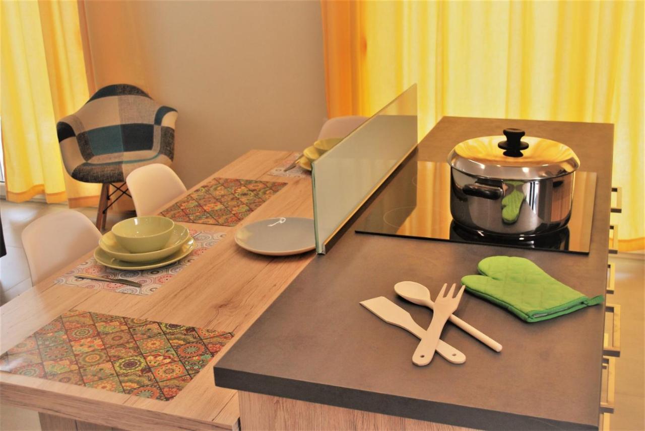 Q Luxury Rooms Paleros Buitenkant foto