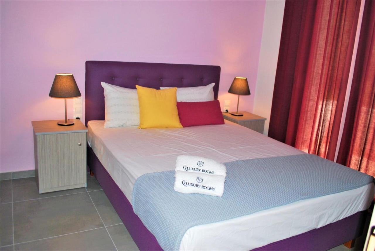 Q Luxury Rooms Paleros Buitenkant foto