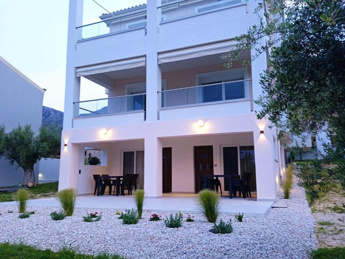 Q Luxury Rooms Paleros Buitenkant foto